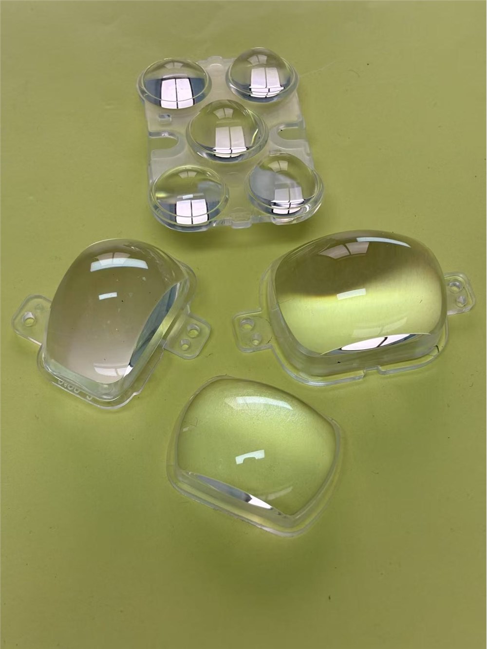 镜片外观瑕疵自动检测仪及系统